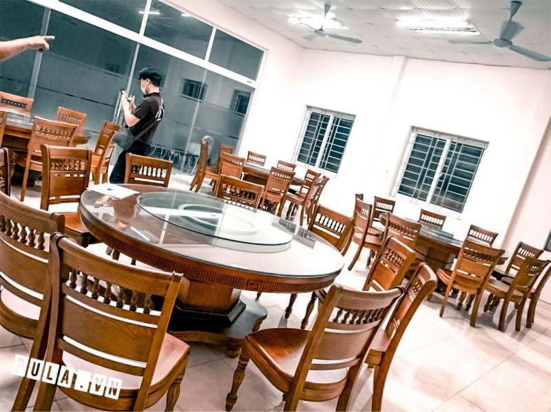 Phòng ăn nhà khách tỉnh ủy Hải Dương