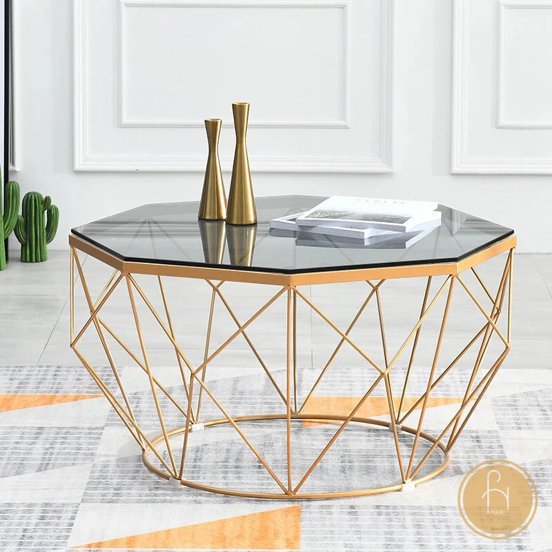 Bàn trà sofa mặt kính: Tổng quan về loại bàn trà nhẹ nhàng và tinh tế