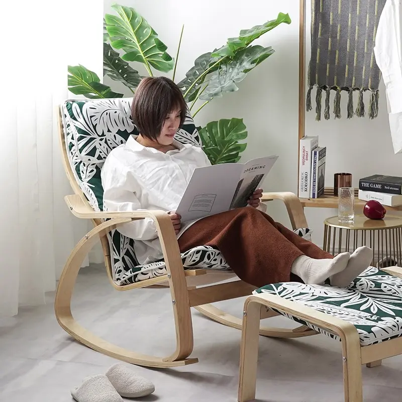 Ghế Poang Rocking Chair Kèm Đôn ngồi thoải mái 