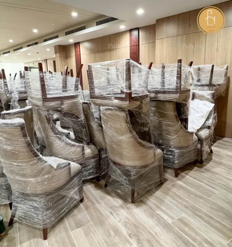 Ghế gỗ cho khu vực phòng họp