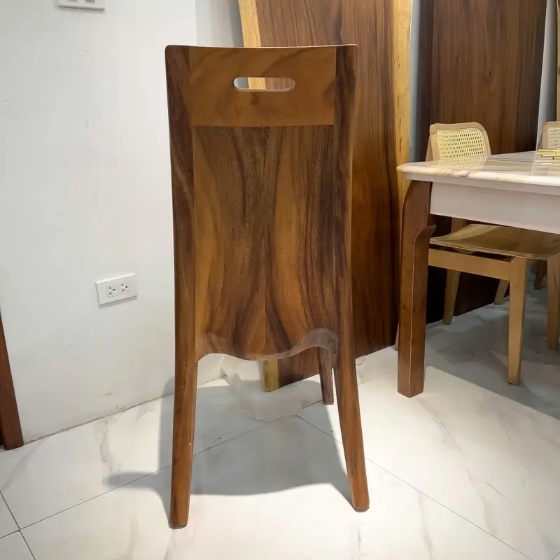 Mặt sau Ghế gỗ me tây Pula
