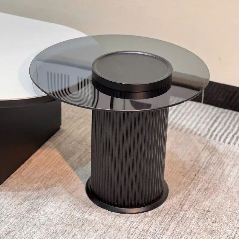 B&agrave;n tab phụ