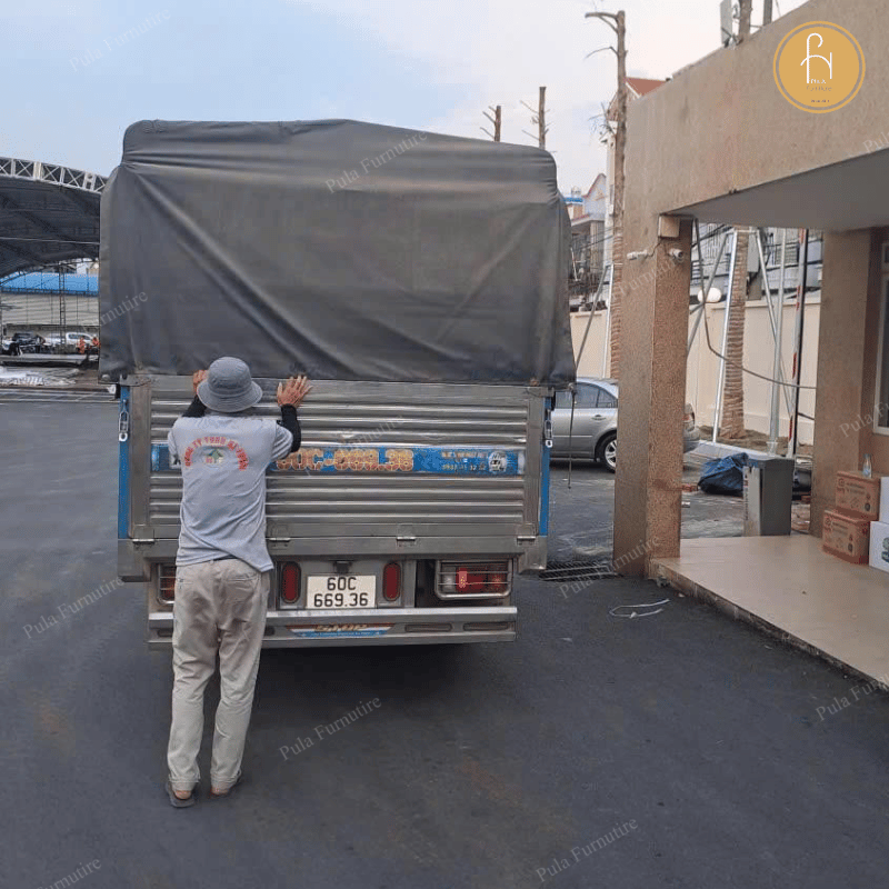 Đội ngũ Pula đã có mặt từ sớm để bàn giao đơn hàng 