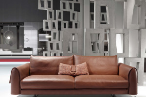 Sofa tại showroom Pula