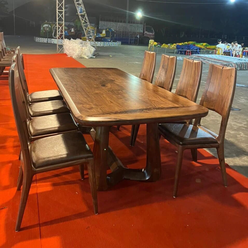 Bàn ăn gỗ Óc chó cao cấp