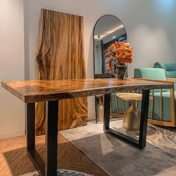Bàn ăn gỗ me tây khổ 1m2