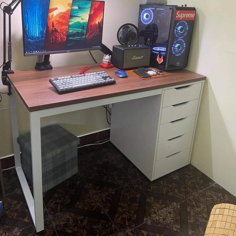 Bàn làm việc Ikea T02