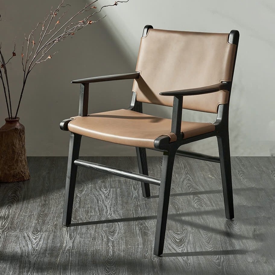 Ghế ăn gỗ bọc da cao cấp Fenwick