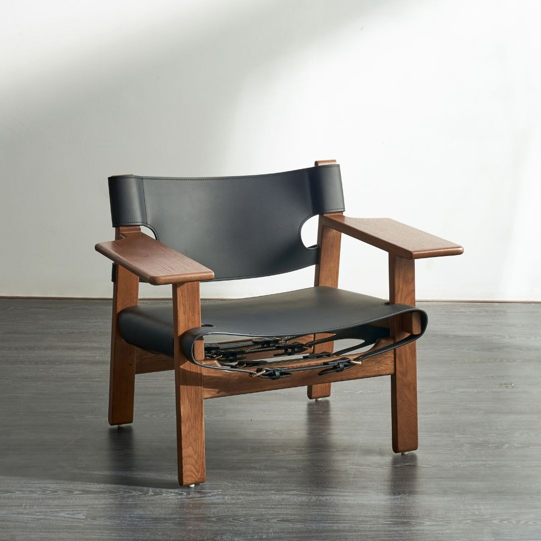 Ghế Armchair cao cấp Chalet
