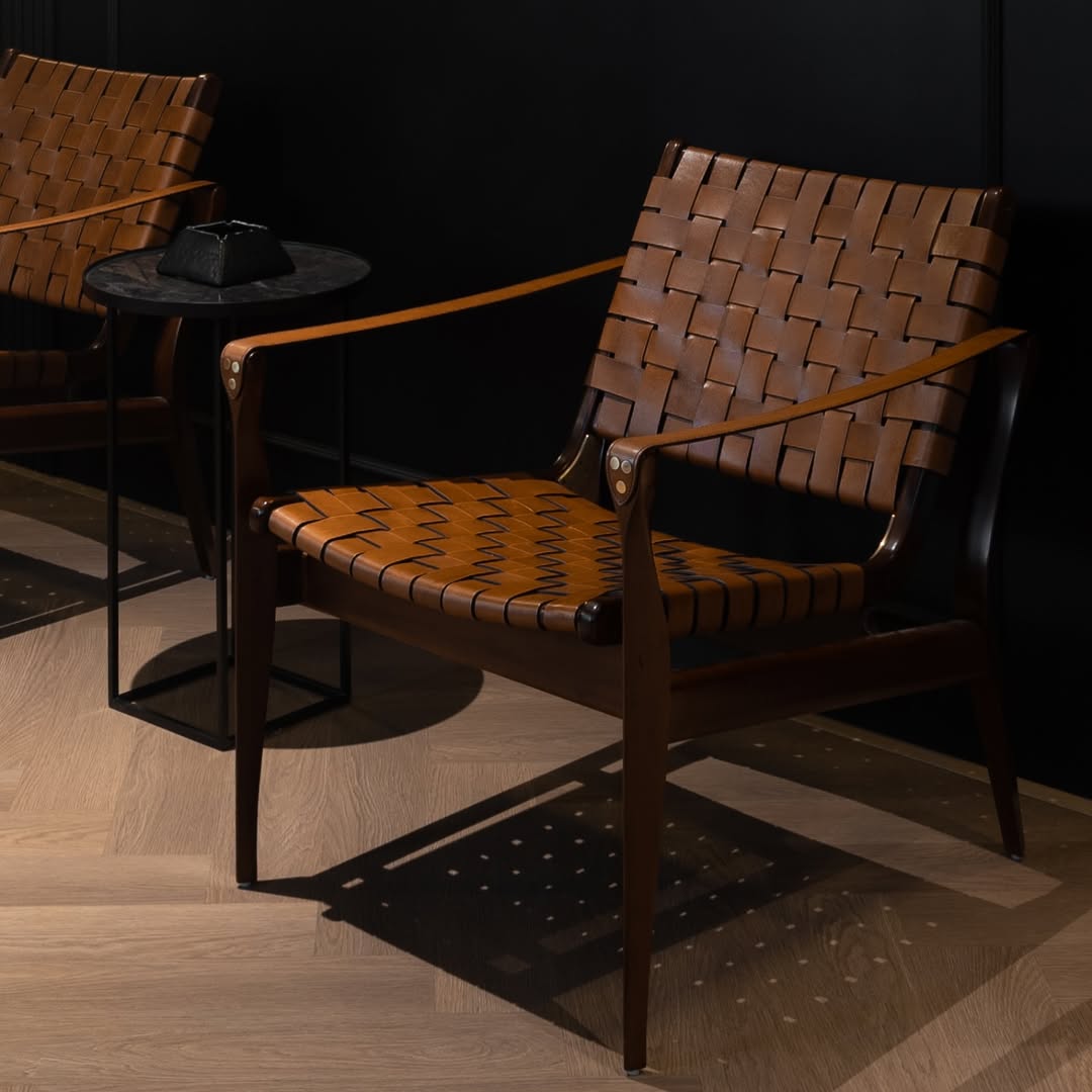 Ghế Armchair da cao cấp Dilan Safari