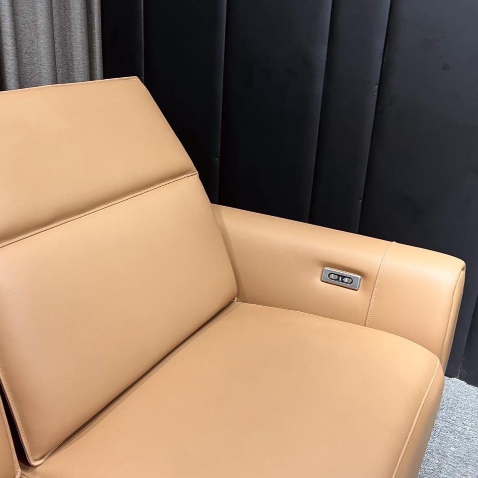 Sofa da bò Ý chỉnh điện Agatha (V95)