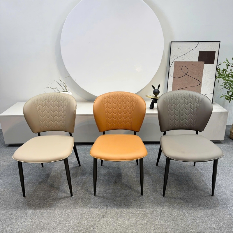 Ghế ăn nhập khẩu bọc da GA11