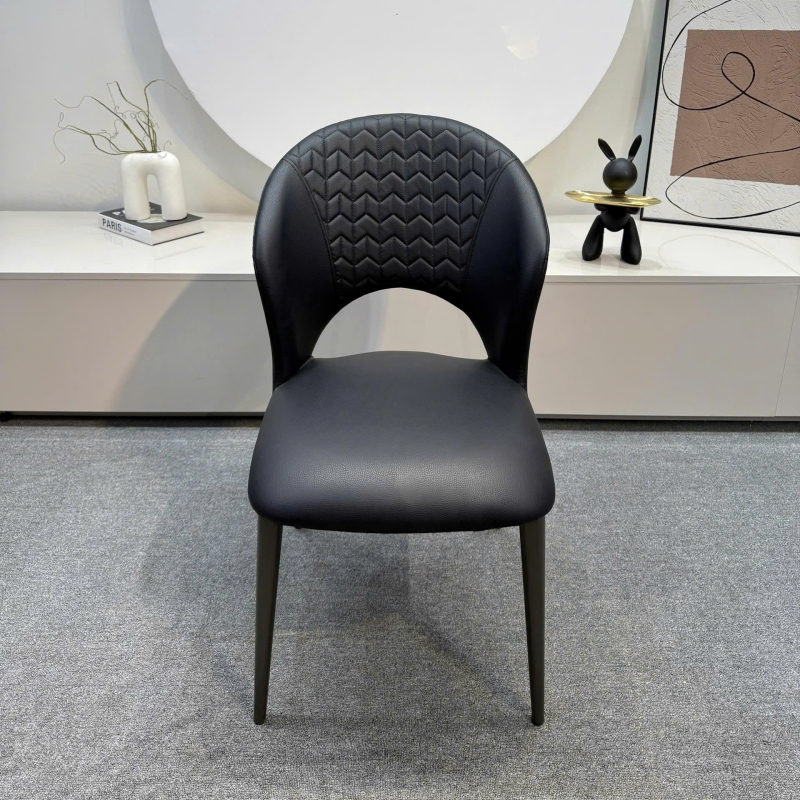 Ghế ăn nhập khẩu bọc da GA12