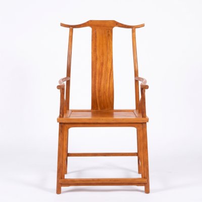 Ghế chủ tai quan gỗ Hương GPT04